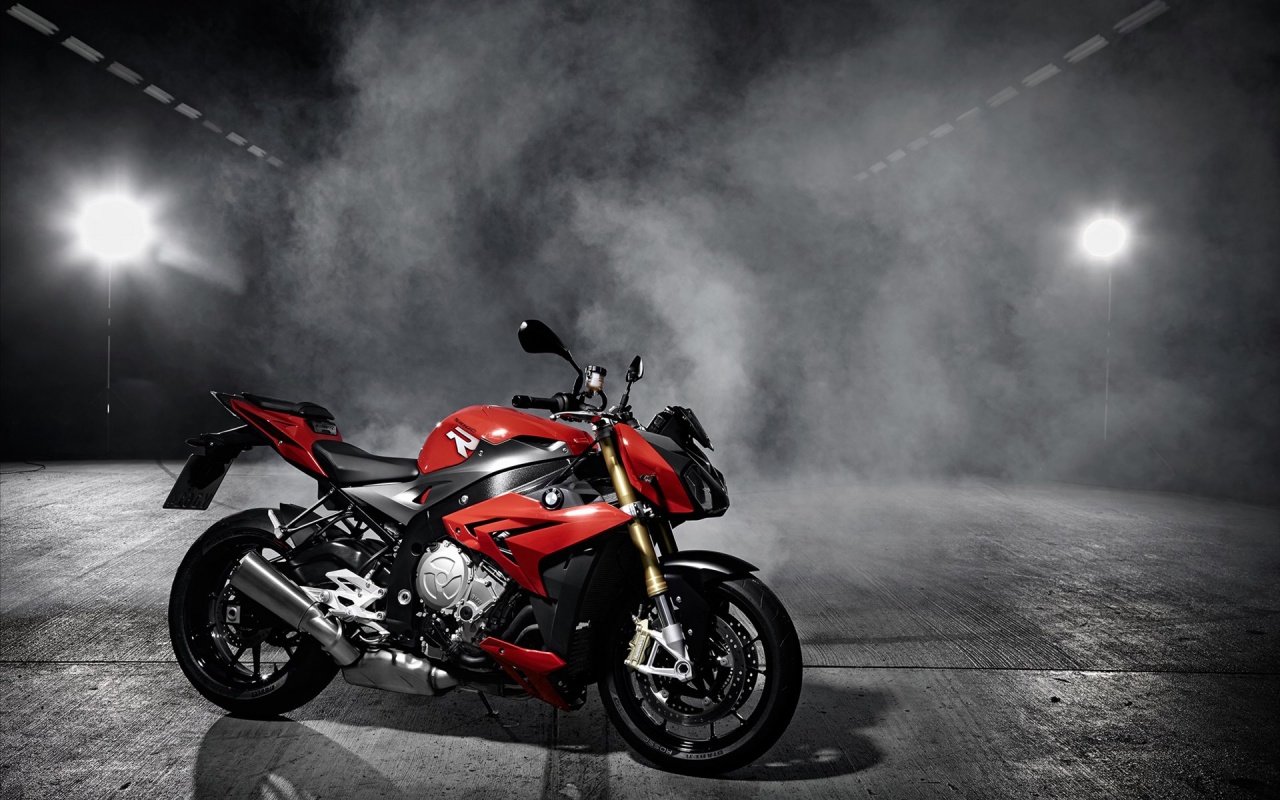 2014_bmw_s1000r-1280x800